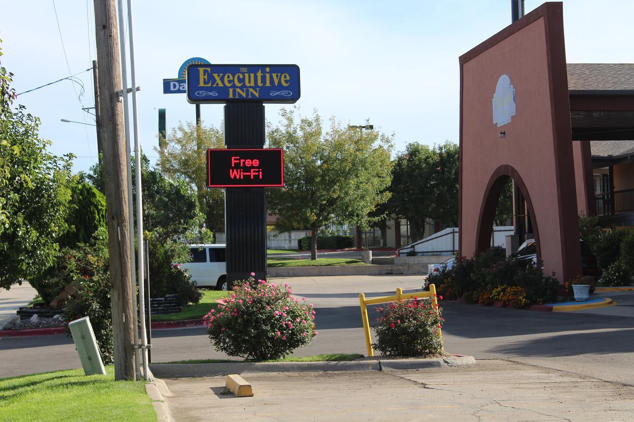The Executive Inn & Suites 阿馬里洛 外观 照片