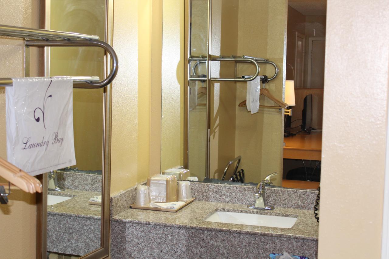 The Executive Inn & Suites 阿馬里洛 外观 照片